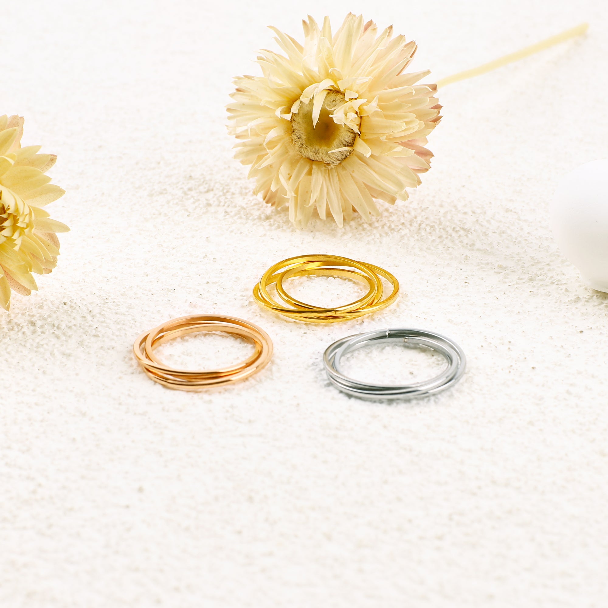 Dainty Interlocking Fidget Ring