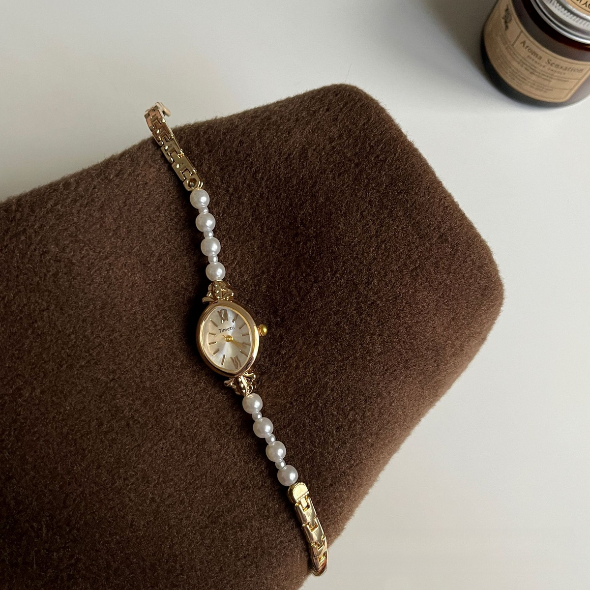 Pearl Quartz Bracelet Watch