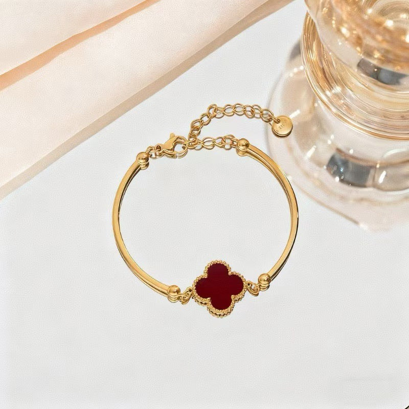 Waterproof Clover Bangle