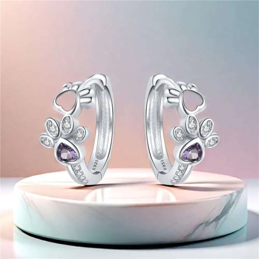 Paw Huggie Earrings in 925 Sterling Silver β With Zirconia and Heart Gem