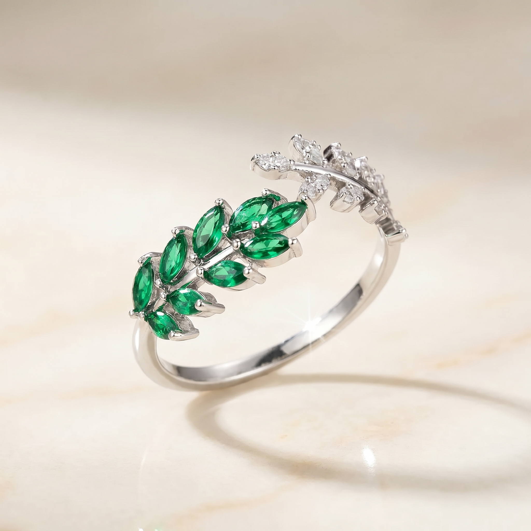 Vivara Lyselle Ring