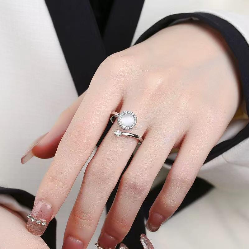Cat's Eye Spinner Ring