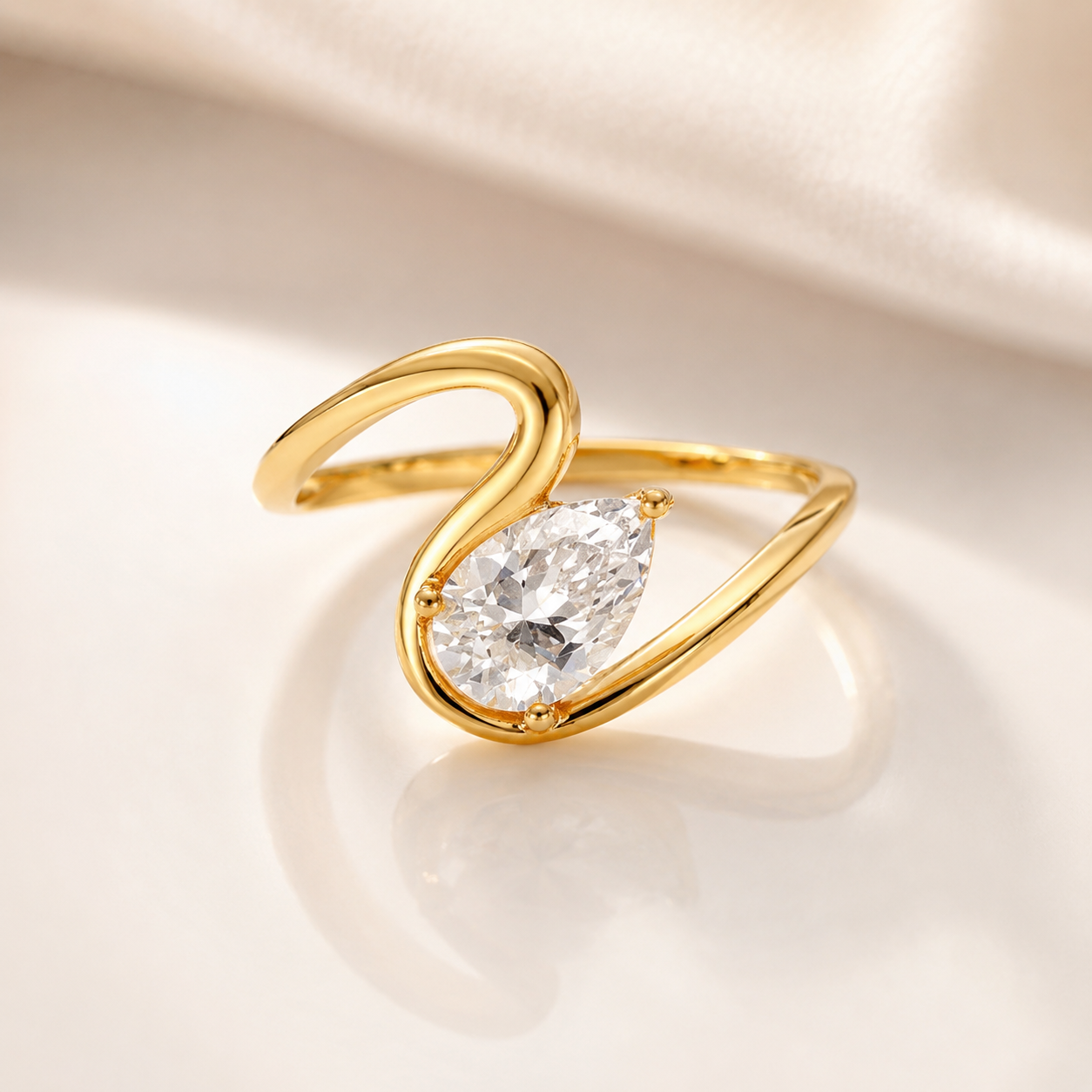Naya Ring