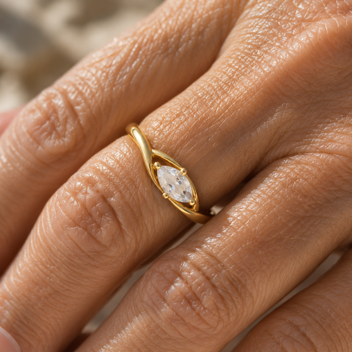 Selene Ring