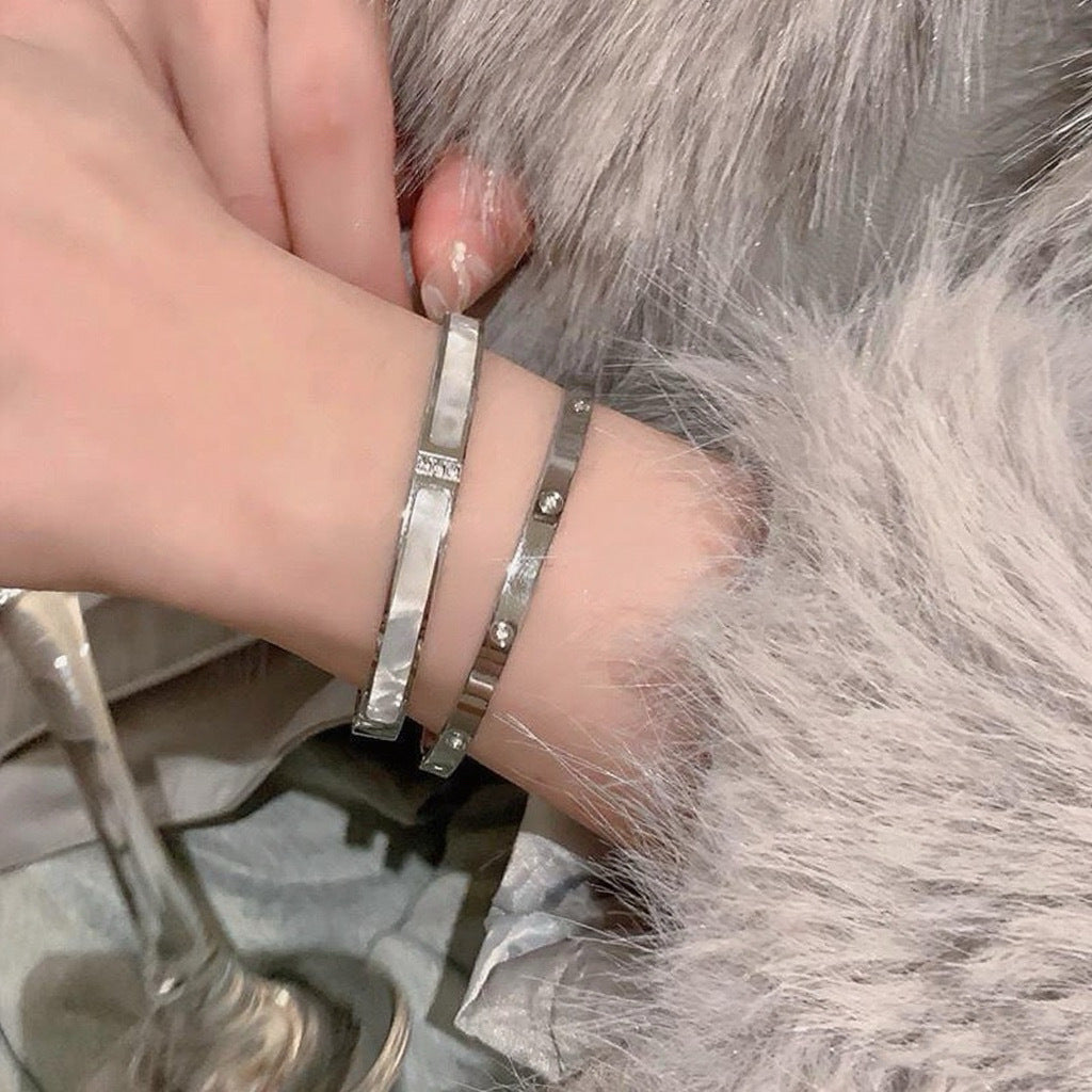 5 Piece Stackable Bangle Set