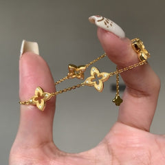 Four-Leaf Clover Brushed Bracelet