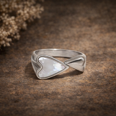 Seraphine - Heart Adjustable Ring with Mother of Pearl