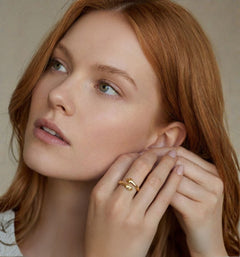 Adjustable Hug Ring