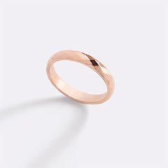 Delicate Hammered Band