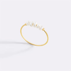 Mini Pearl Ring