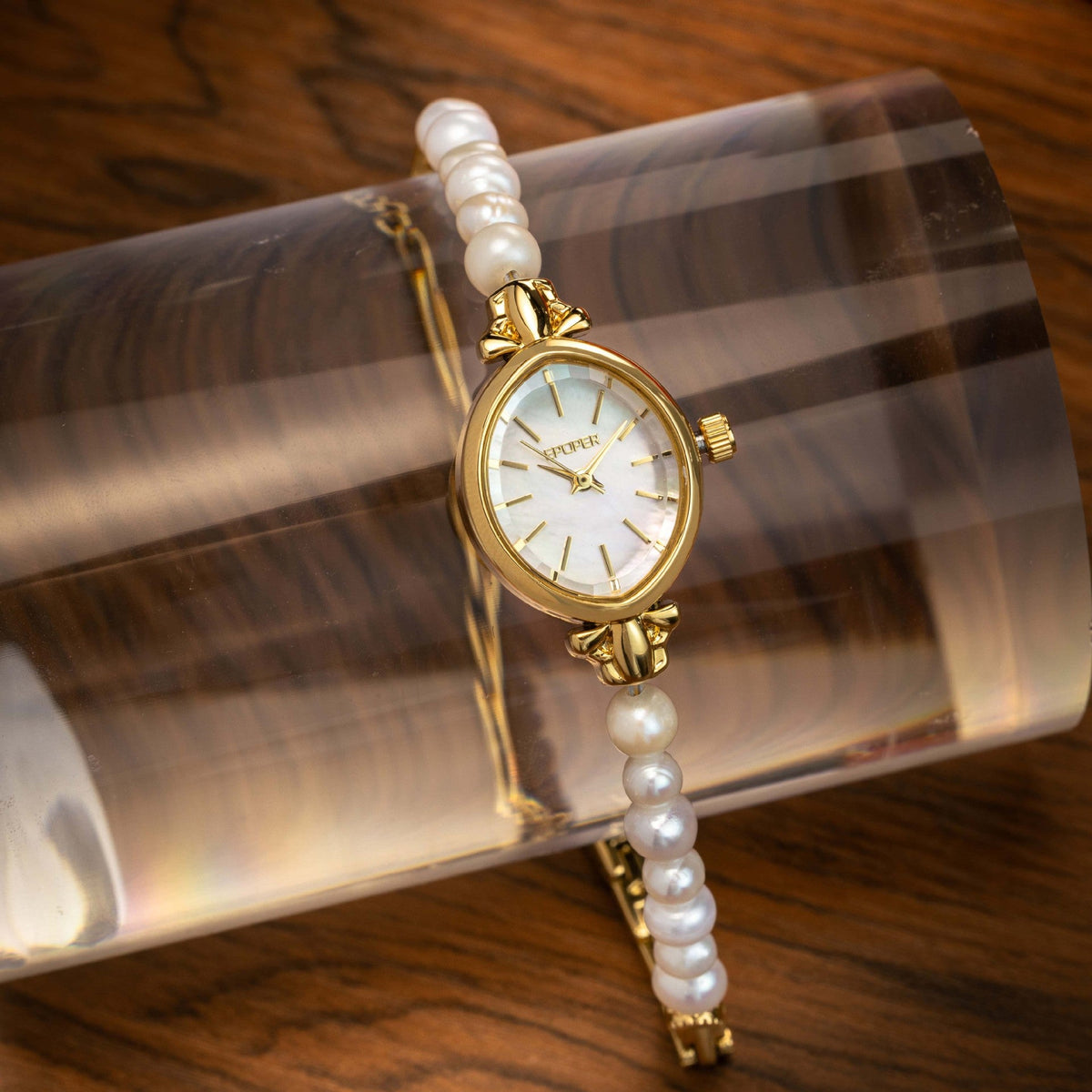 Pearl Quartz Bracelet Watch