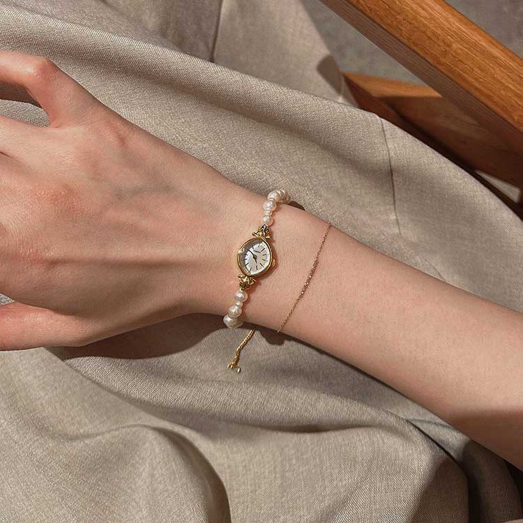 Pearl Quartz Bracelet Watch