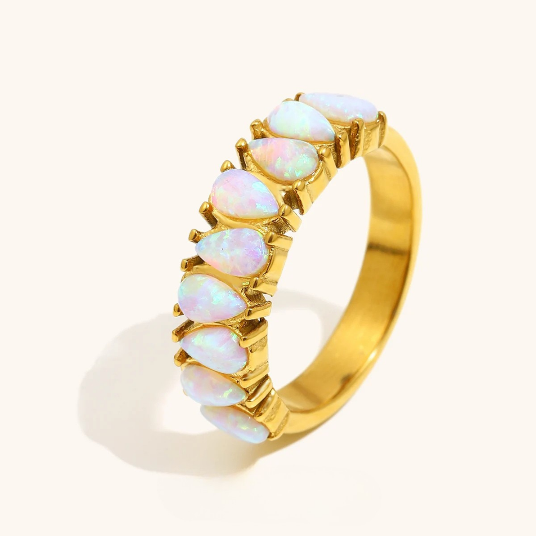 Waterdrop Opal Gold Ring