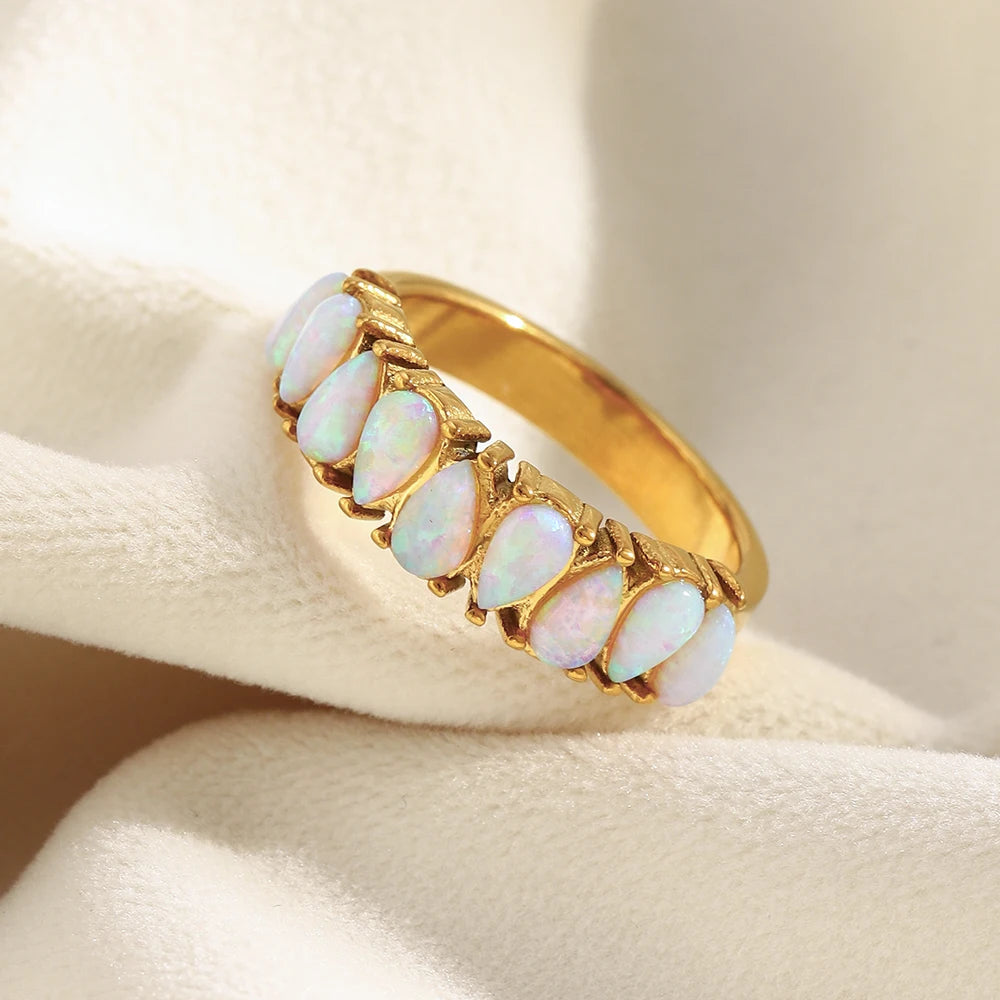 Waterdrop Opal Gold Ring