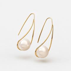Elegant Pearl Mystic Earrings