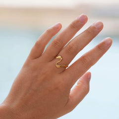 Naia Wave Ring