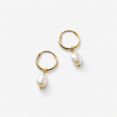 Freshwater Pearl Bella Hoop Earrings