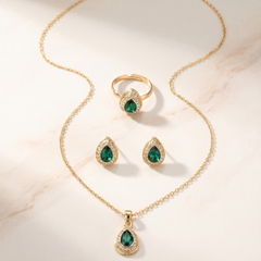 Noémie Glastra Jewelry Set