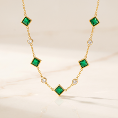 Amelisse Glenwyn Necklace