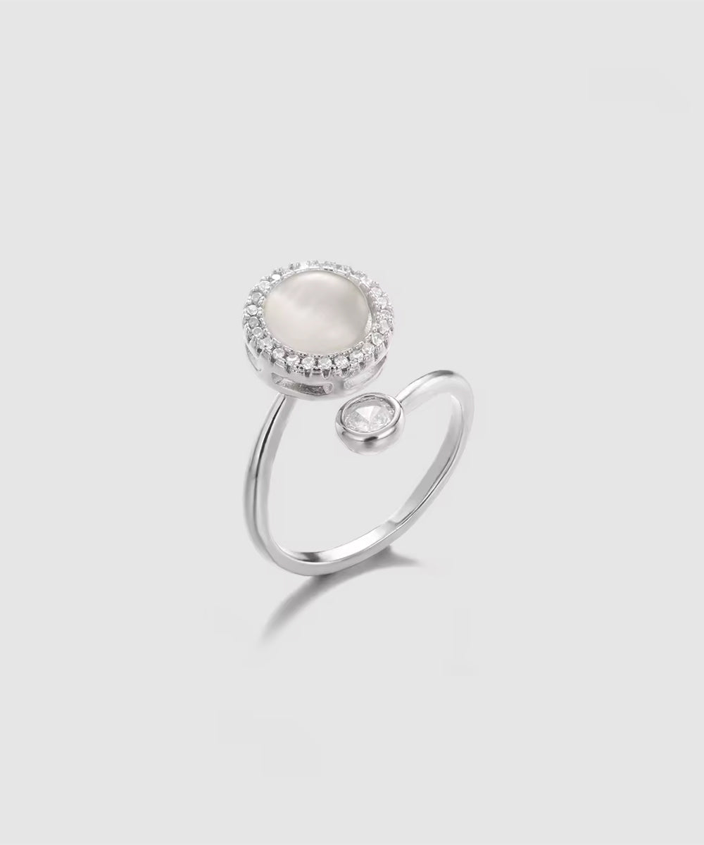 Calm Rings by Orélina