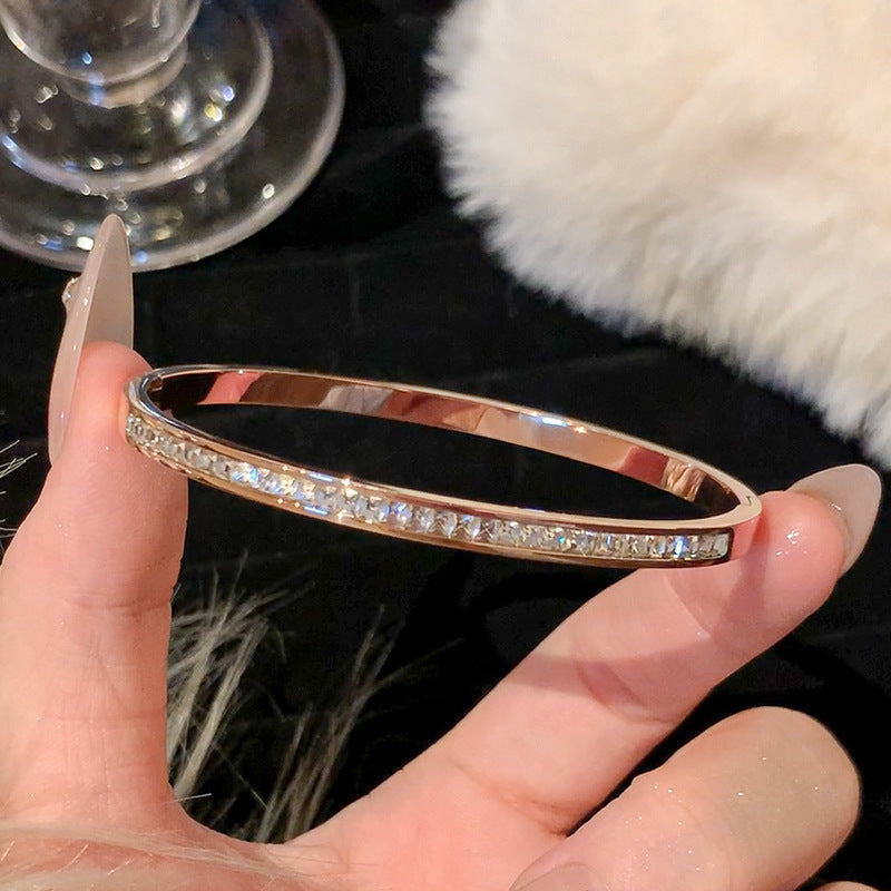 5 Piece Stackable Bangle Set