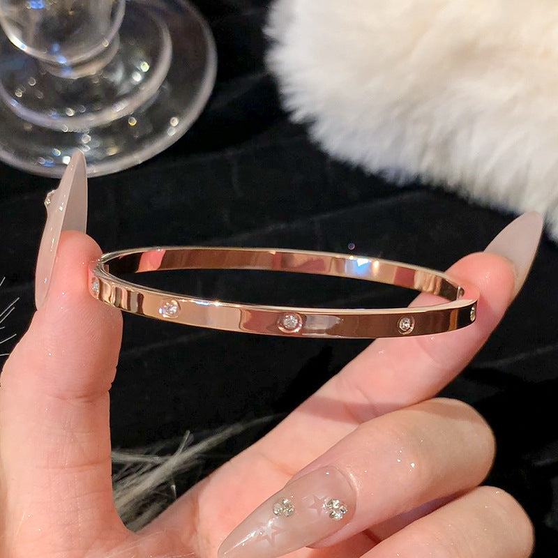 5 Piece Stackable Bangle Set